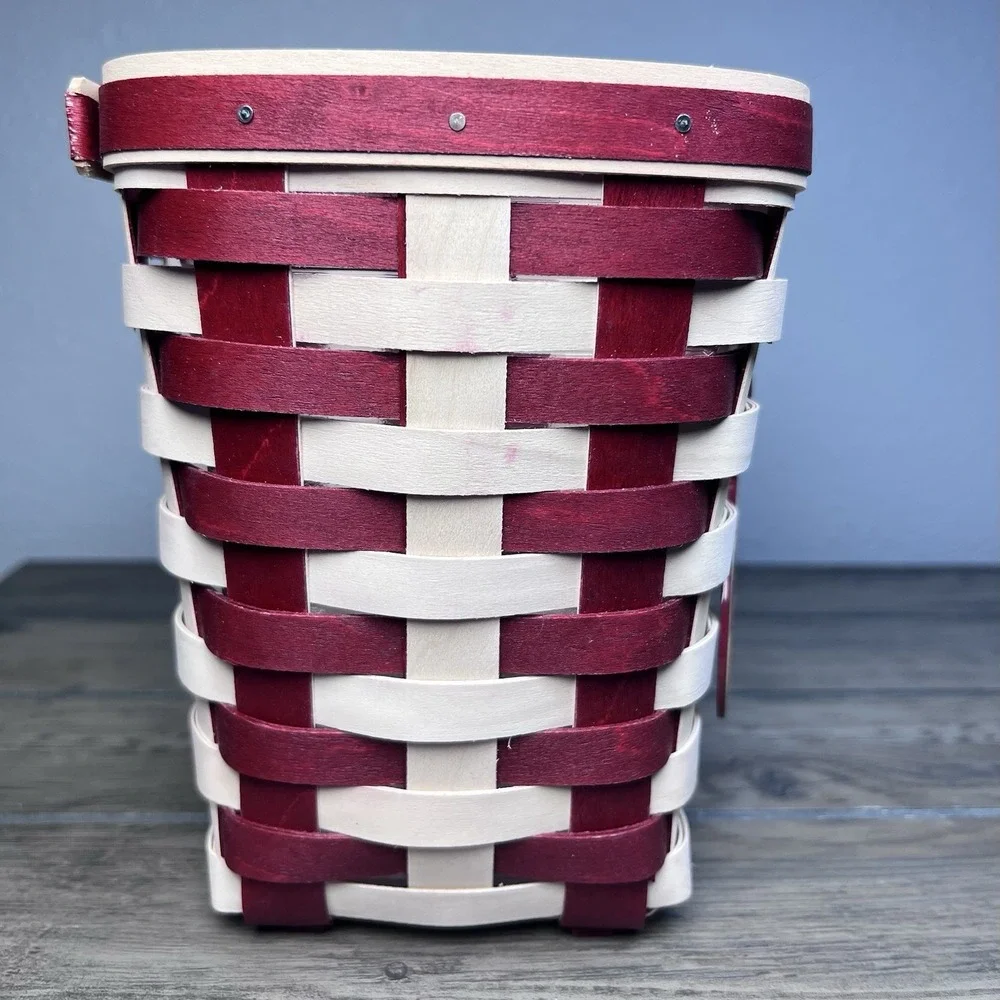 Longaberger 2011 Movietime Movie Popcorn Basket, hard protector, metal tie on